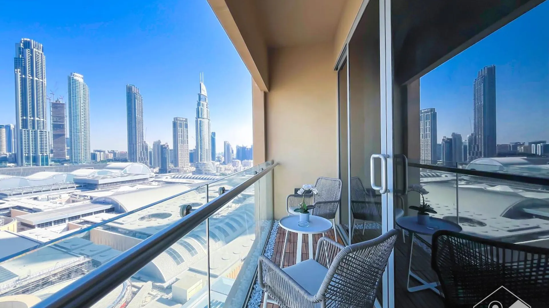 Dubai Mall Luxury 1Bedroom Balcony & View 0*,  Förenade Arabemiraten